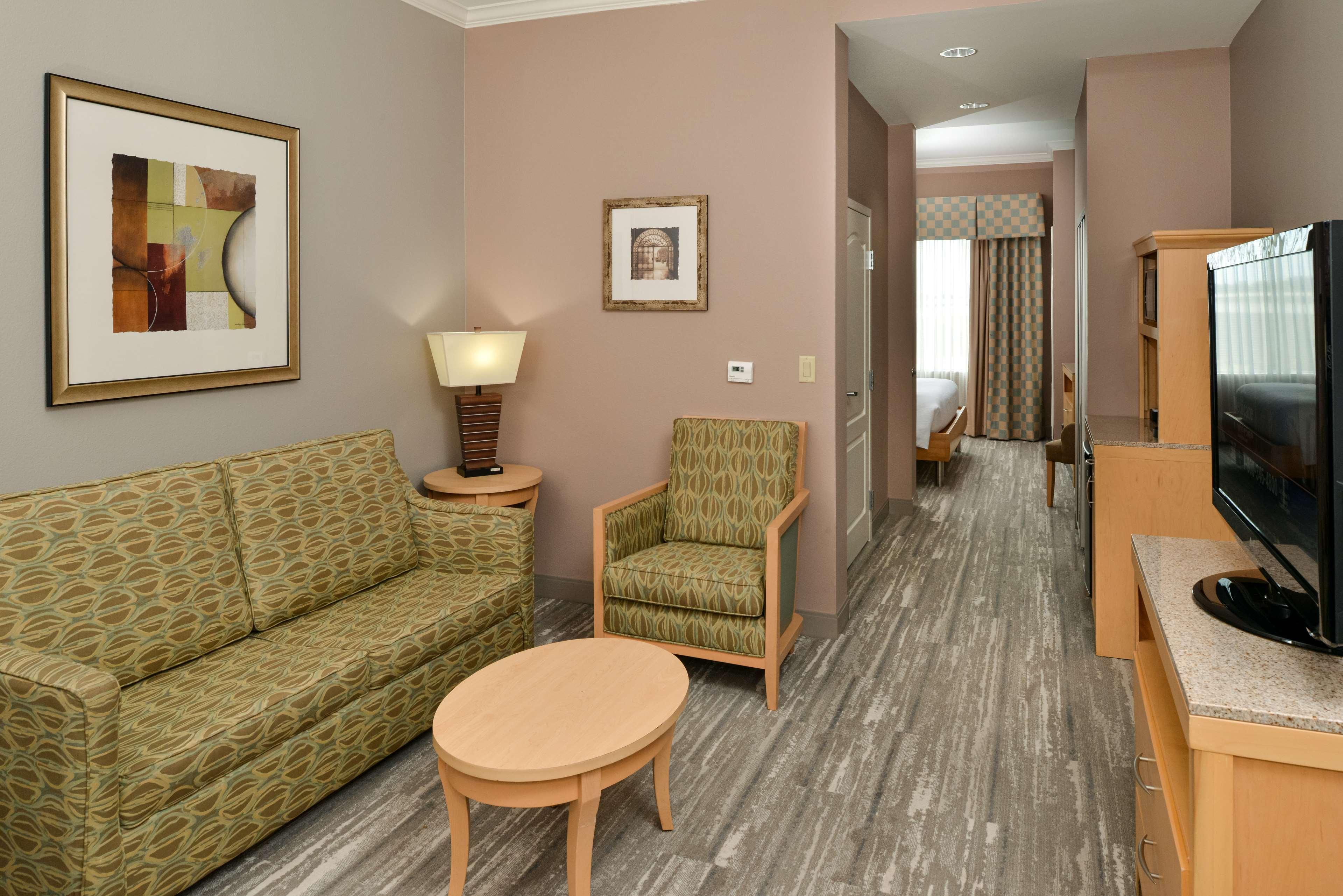 Hilton Garden Inn Denton Eksteriør bilde