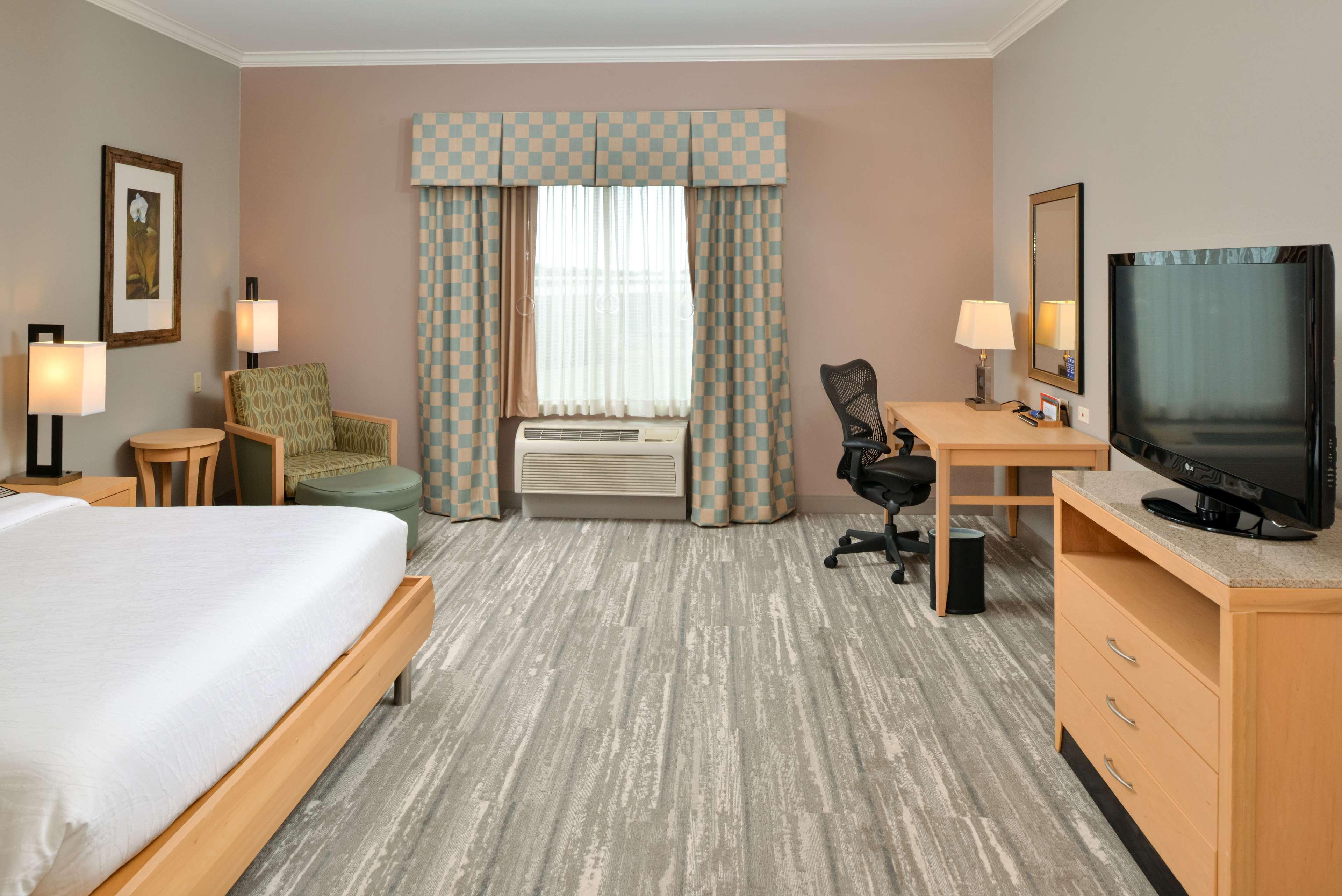 Hilton Garden Inn Denton Eksteriør bilde