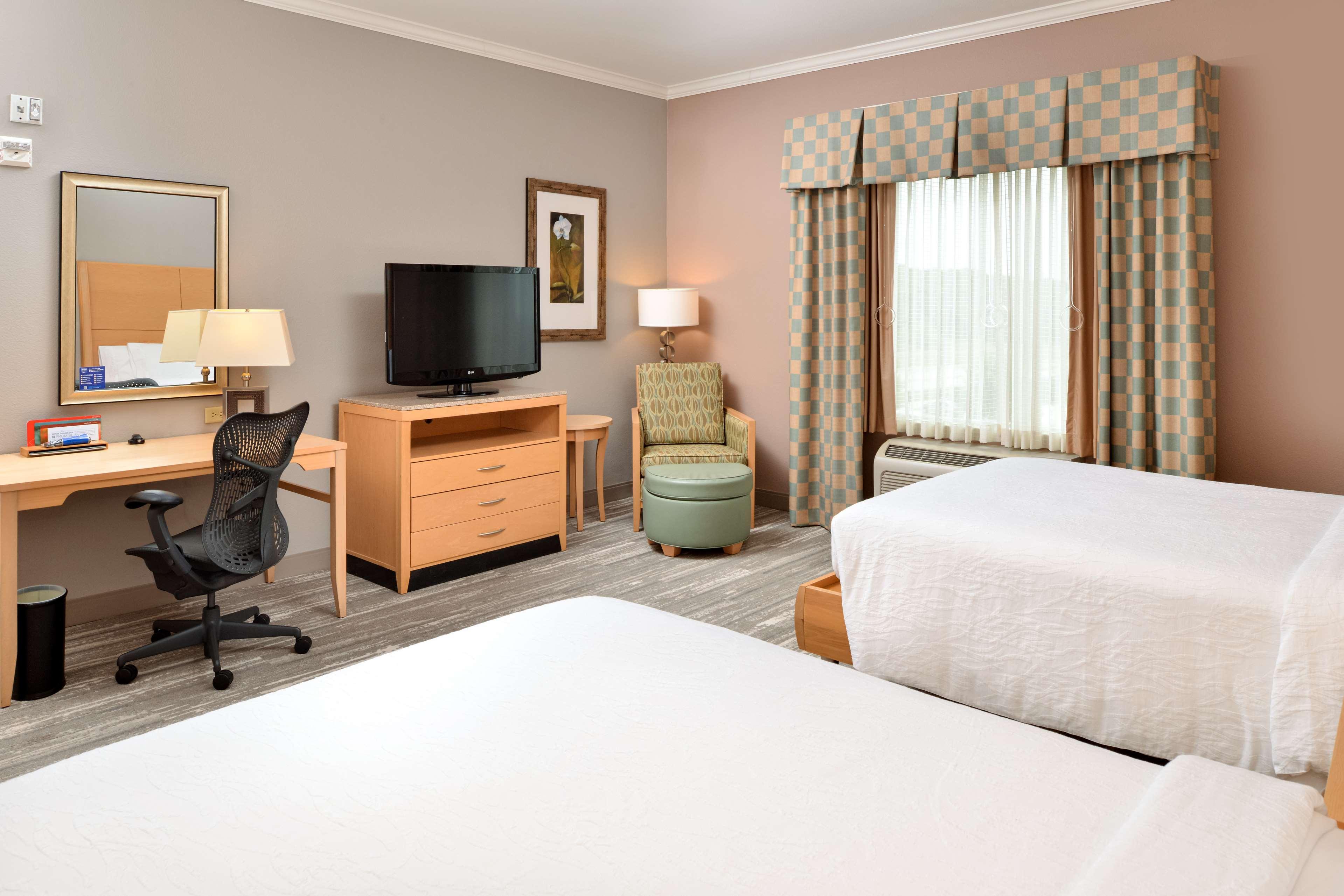 Hilton Garden Inn Denton Eksteriør bilde