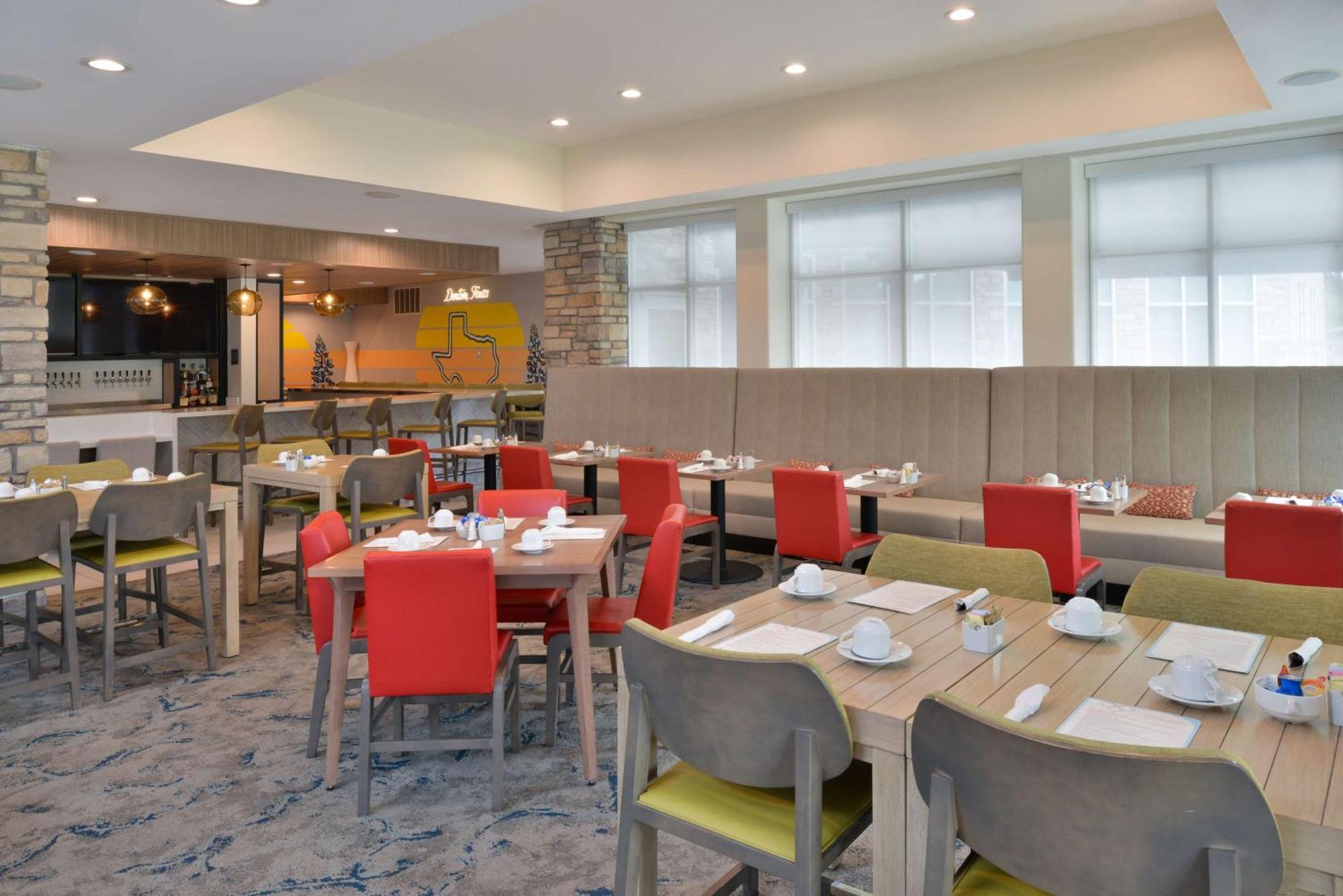 Hilton Garden Inn Denton Eksteriør bilde