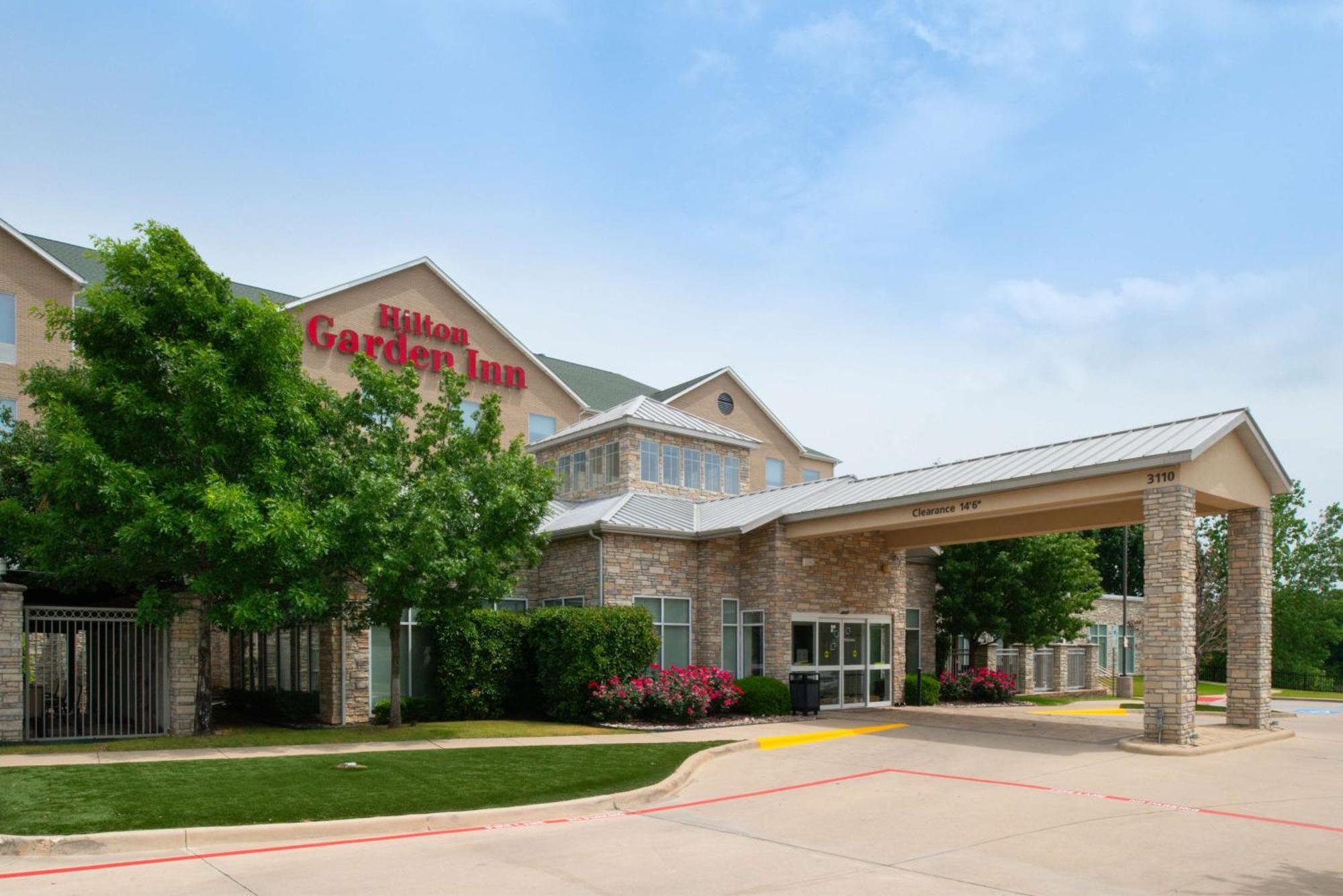 Hilton Garden Inn Denton Eksteriør bilde